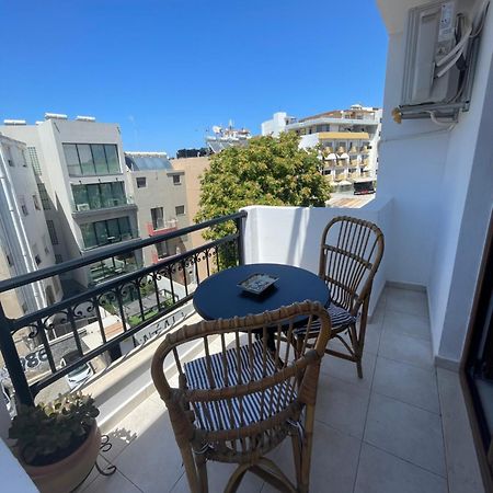 Retire Flat In The Heart Of City Iraklio Eksteriør billede